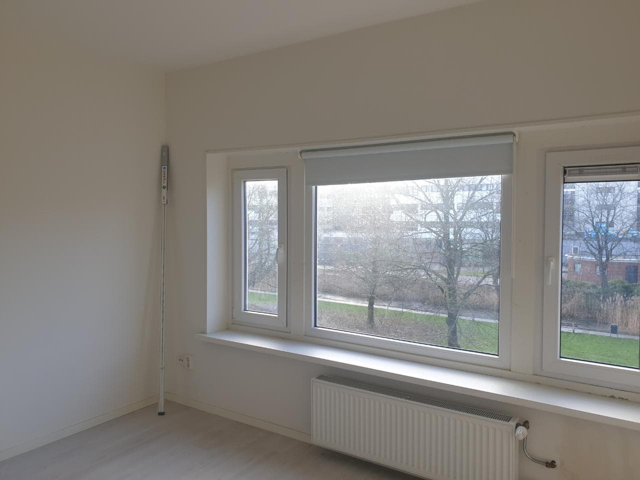 Image accompanying room listing